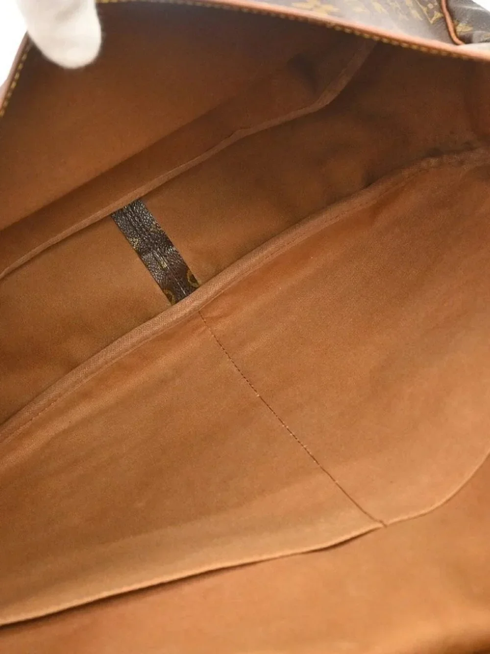 LOUIS VUITTON MONOGRAM SAUMUR 43 MESSENGER BAG